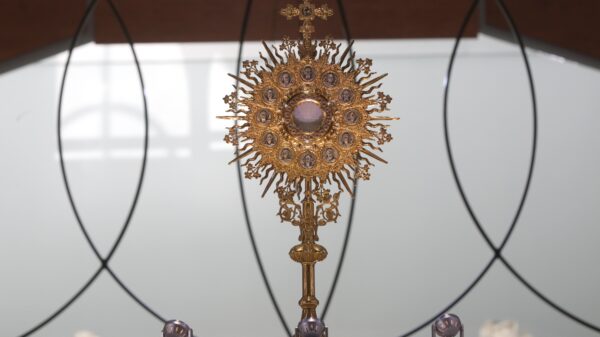 Eucharistic adoration at the Divine Word Church in Huntington, Md., in this file photo from Jan. 7, 2022. (OSV News photo/Bob Roller)