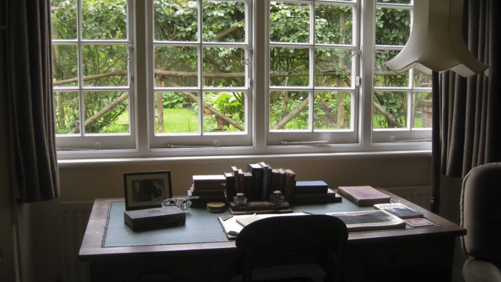 C.S. Lewis' work continues to gain popularity 60 years after his death - Vimarsana News