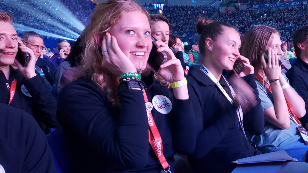 'Fully alive' NCYC youth challenged to celebrate mysteries of faith, science and self - Vimarsana News