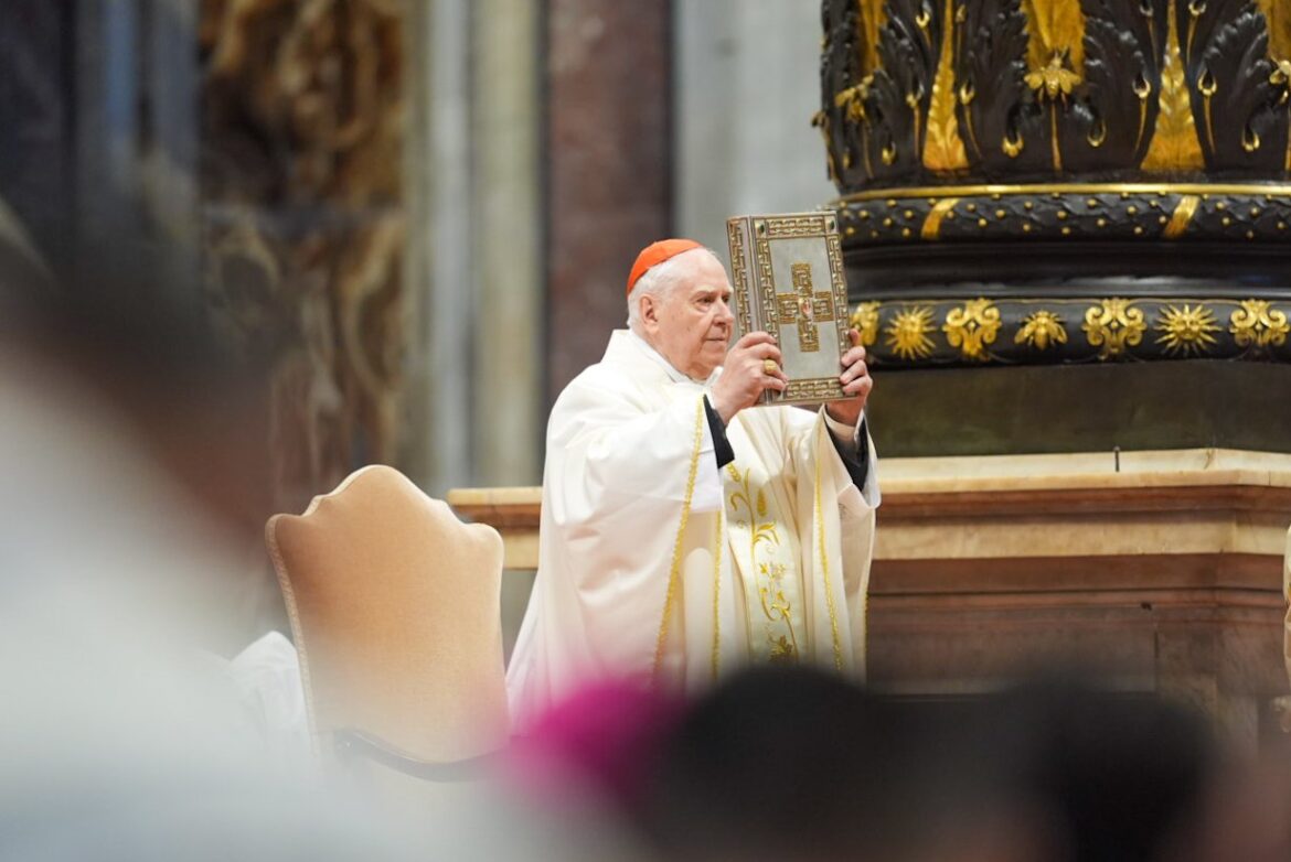 Cardinal Domenico Calcagno, retired president of the Administration of the Patrimony of the Holy See, elevates the Book of the Gospels as he presides as Pope Francis' delegate over the chrism Mass in St. Peter's Basilica at the Vatican April 17, 2025. (CNS photo/Lola Gomez)