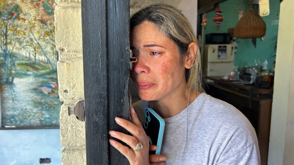 Bishops approve special message on immigration, condemn ‘indiscriminate mass deportation’