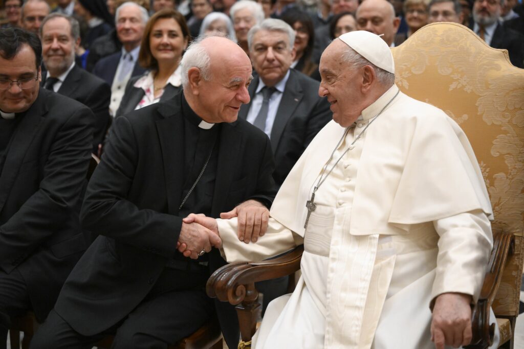 Pope names new chanc...