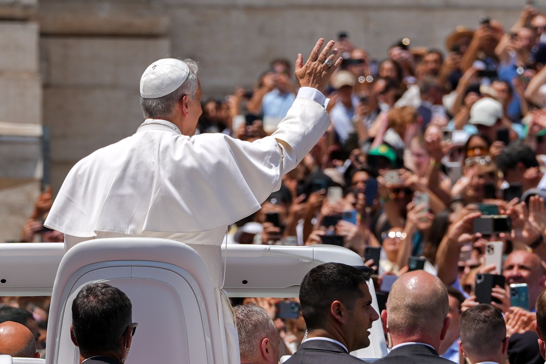Pope Leo: Hope in Go...