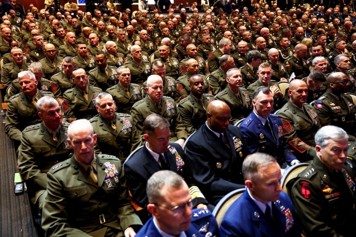 TRVUMP HEGSETH SENIOR MILITARY LEADERS