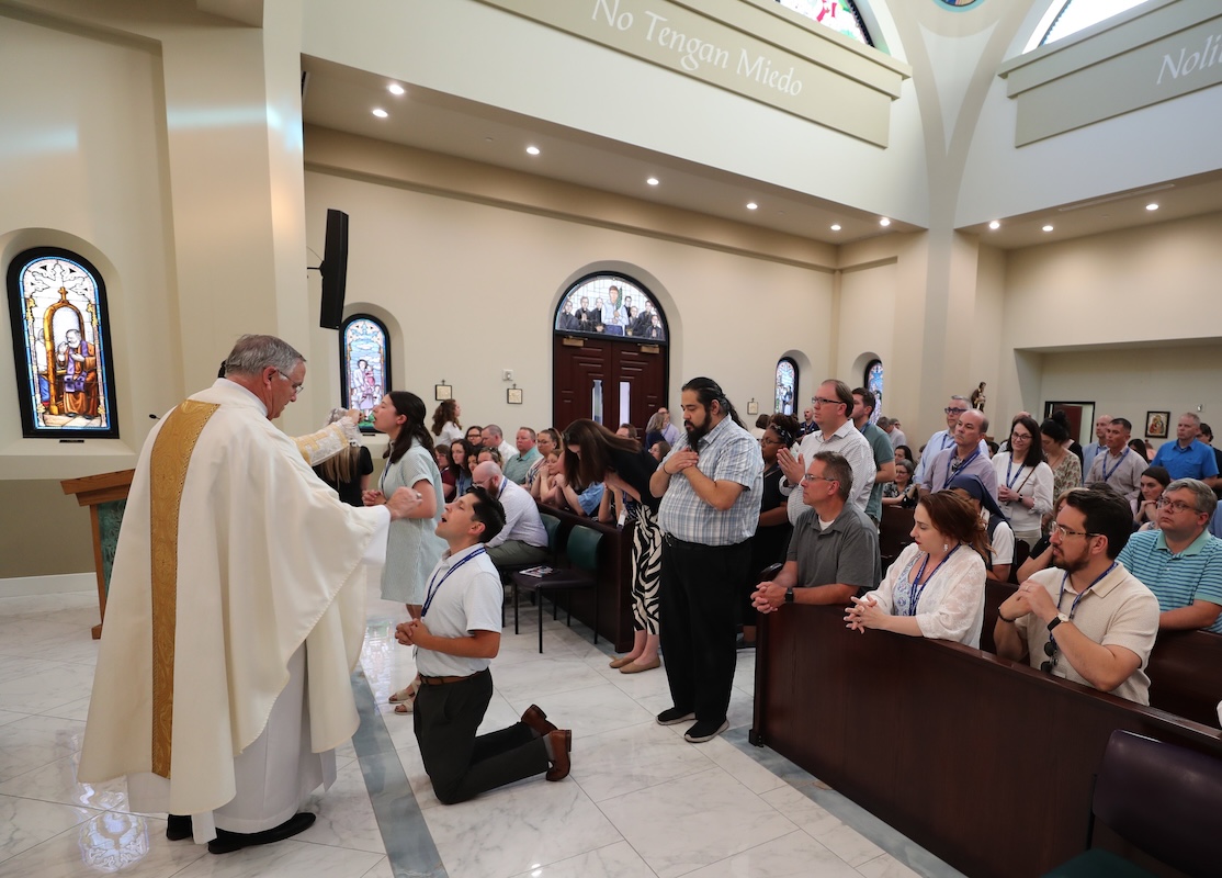 Catholic Media Association releases new AI guidelines to keep ‘human dignity’ central – OSV News