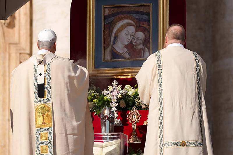 Pope asks: When there are cries for help, do Christians respond with love?