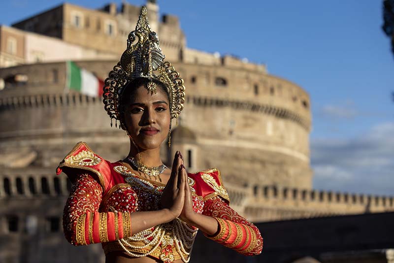 Mission, migrants ma...