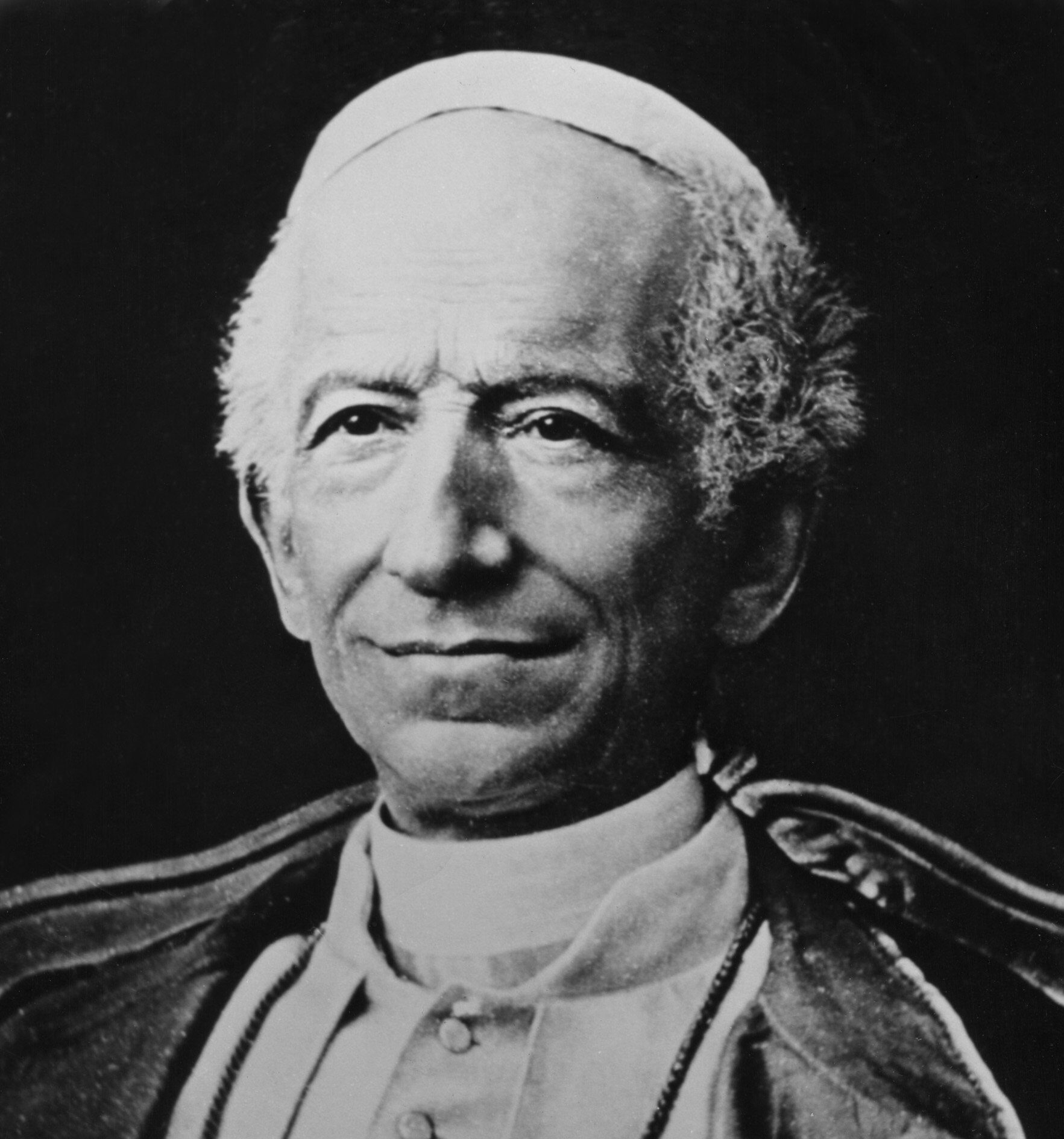 Businesses must pursue workers’ good along with profit, pope says