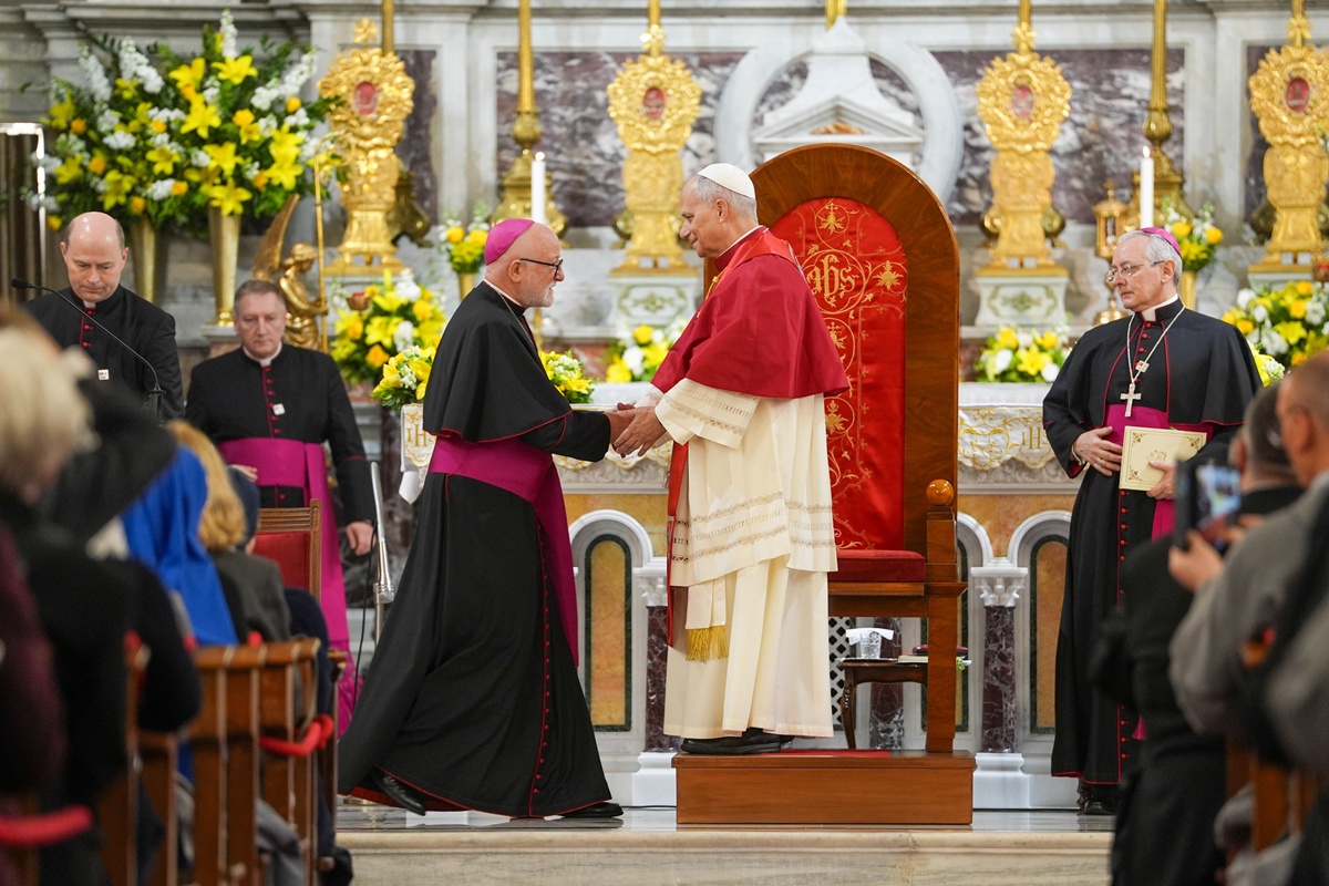 A little leaven can go great things, pope tells Turkey’s Catholics