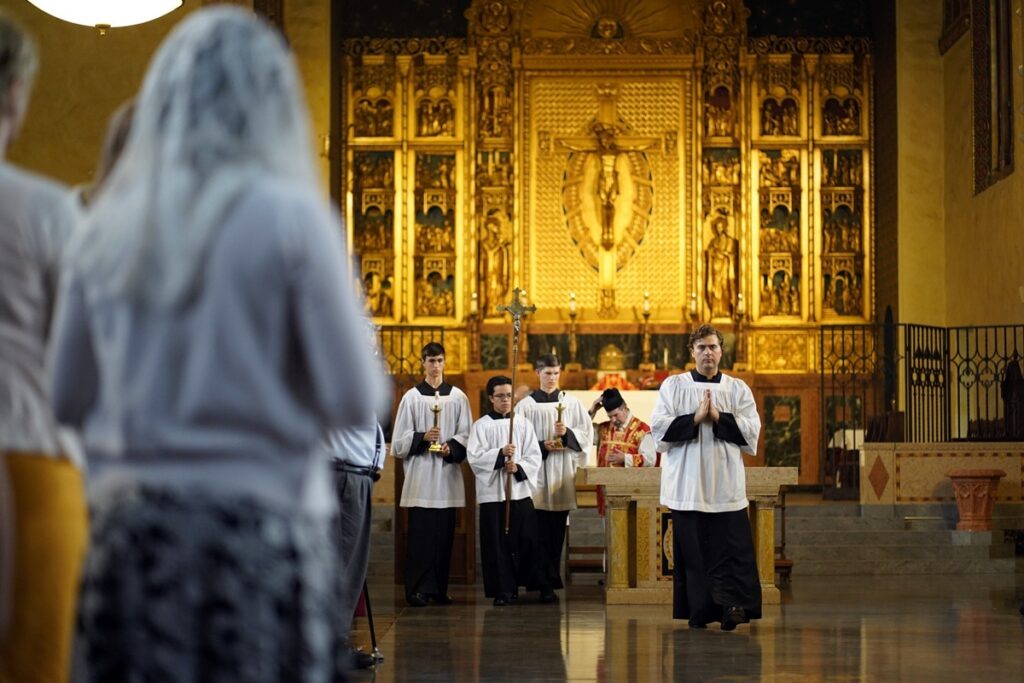 Latin Mass supporters welcome ‘signs of policy change’