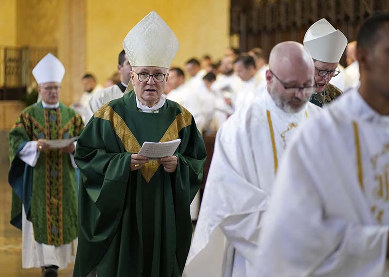 Eucharist gives stre...