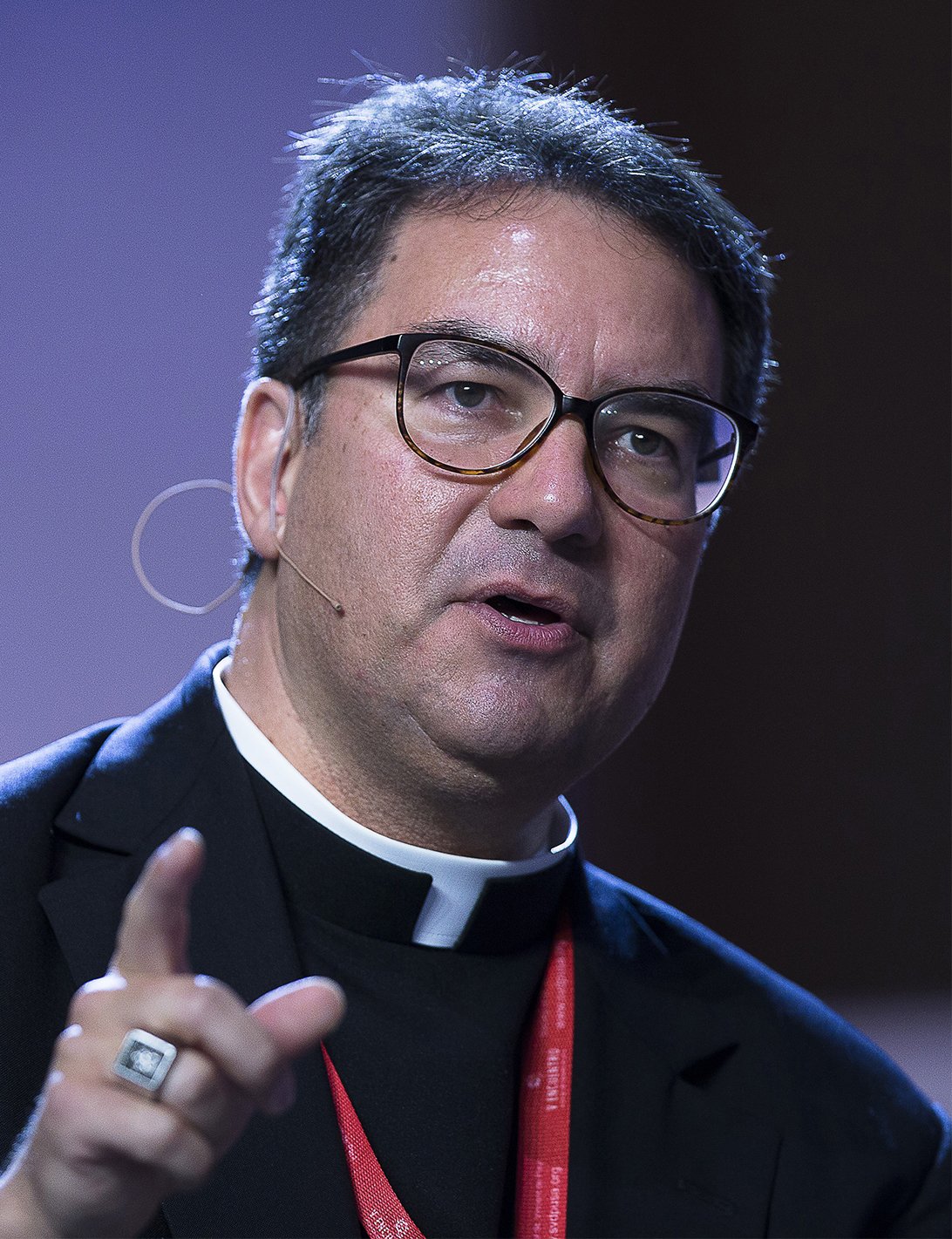 San Jose bishop denounces ‘human swastika’ at local high school, calls for prayers