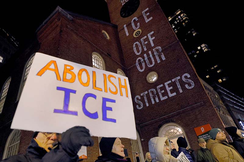 Bishop: To welcome immigrants is to follow God’s ‘divine command’ to care for the stranger