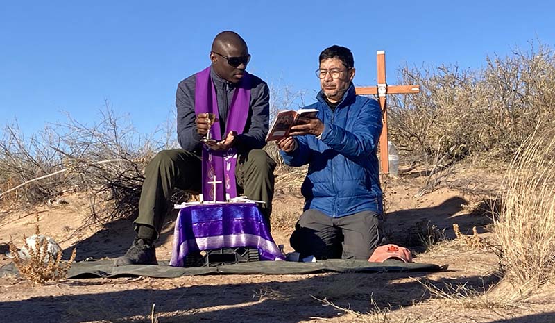 Jesuit search, recovery of migrant remains finds bodies of 2 women in difficult desert terrain