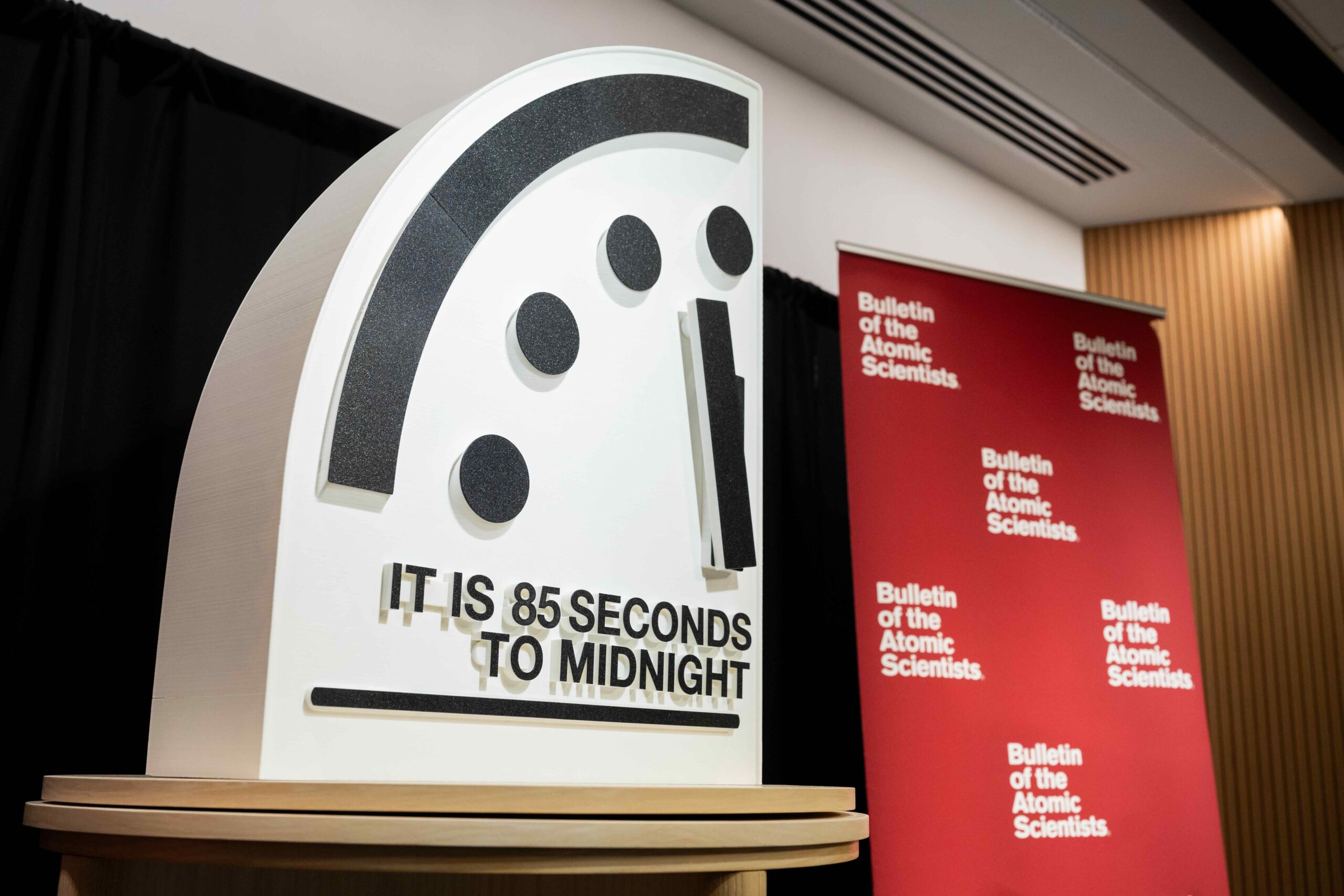 Doomsday Clock now at 85 seconds to midnight; ‘failure of leadership’ faulted