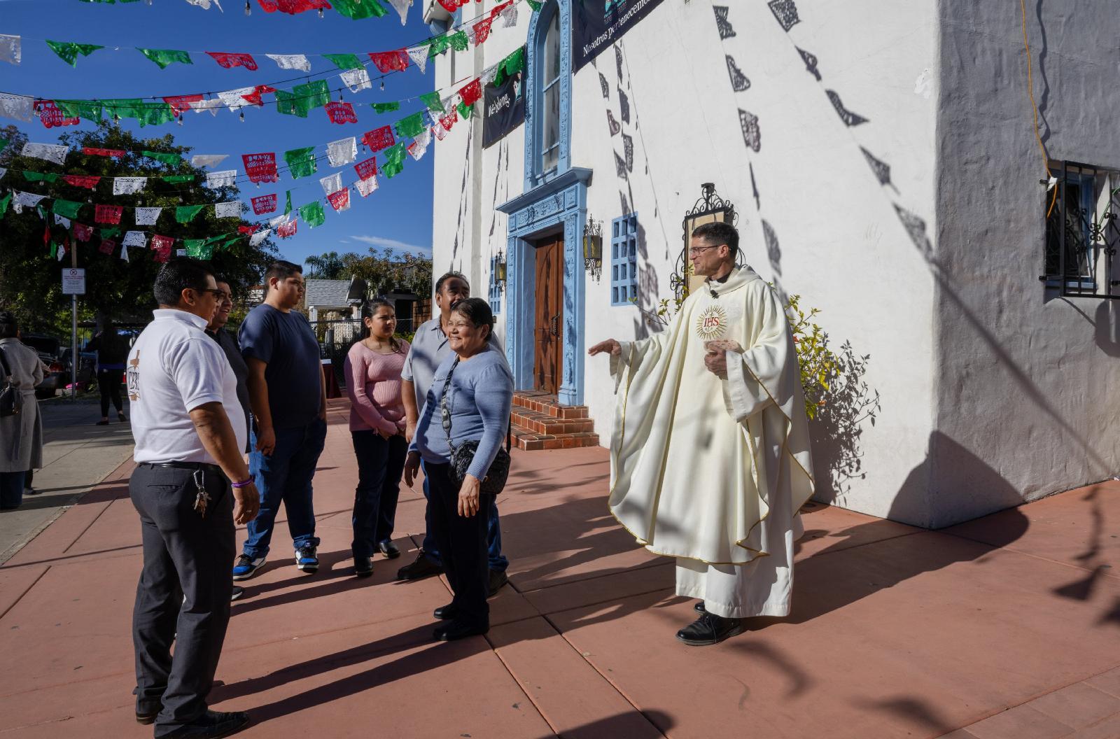 Historic San Diego parish opens new center to help immigrants amid deportation fears