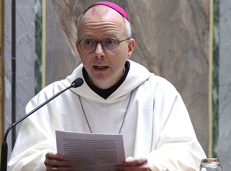 Church governance begins with holiness, not bureaucracy, Bishop Varden says at Curia retreat