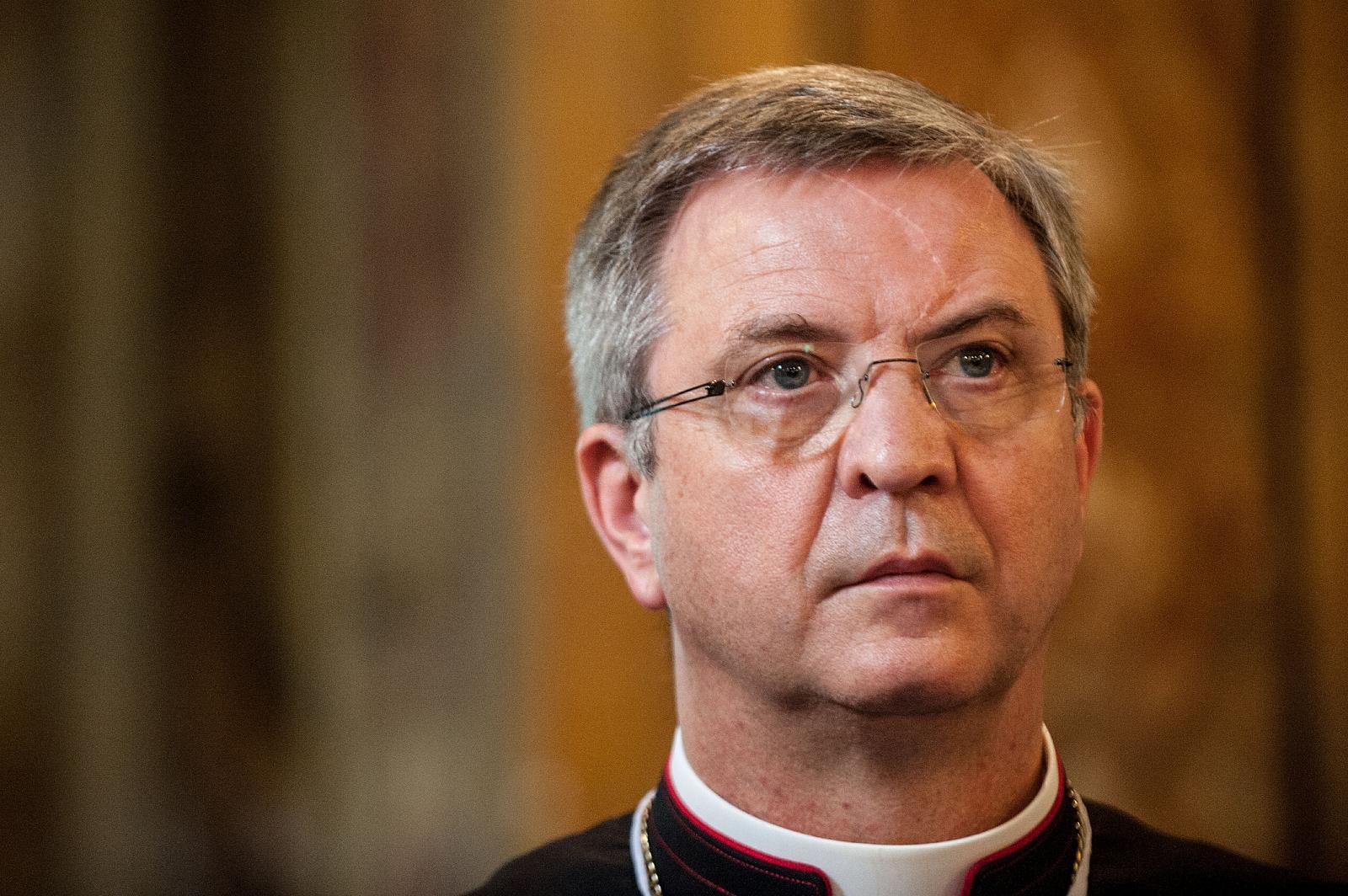 Belgian bishop says he will ‘make every effort’ to ordain married men by 2028