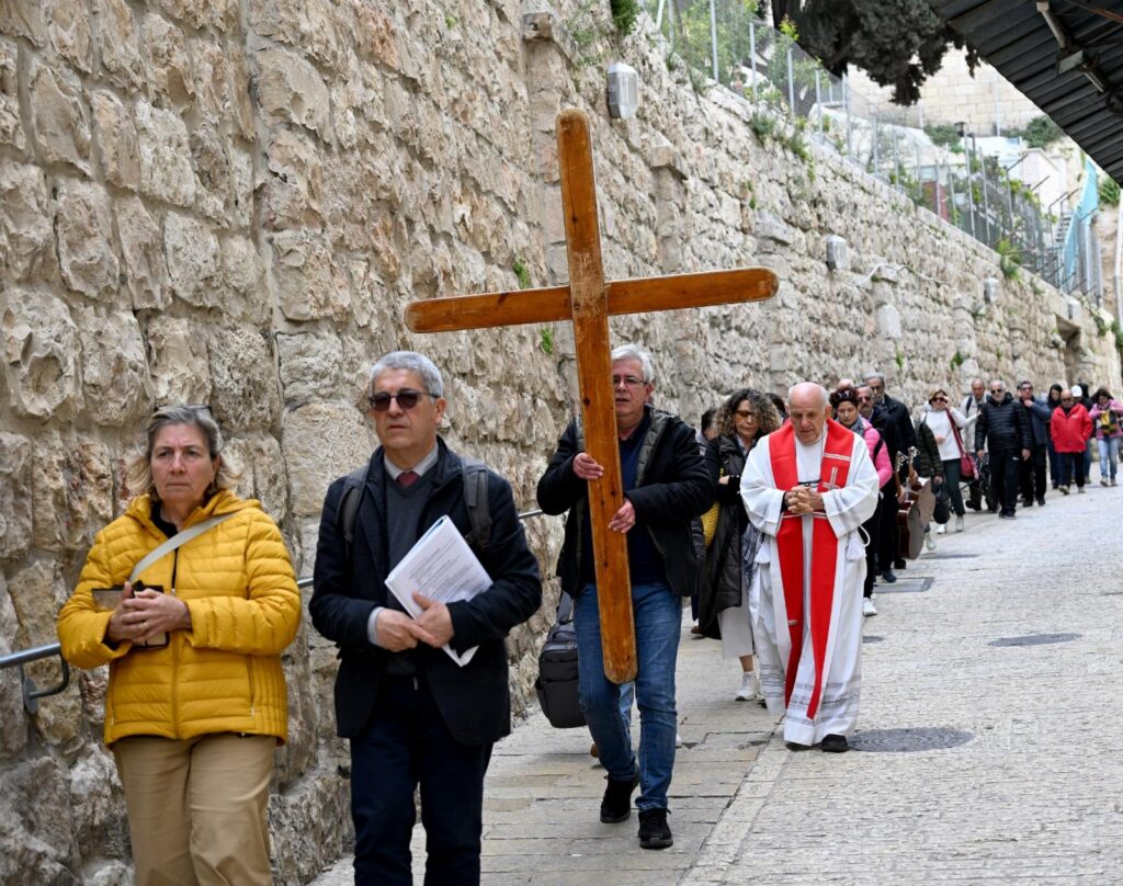Looking for a Holy Week read? Updated book explores ‘What Christ Suffered’