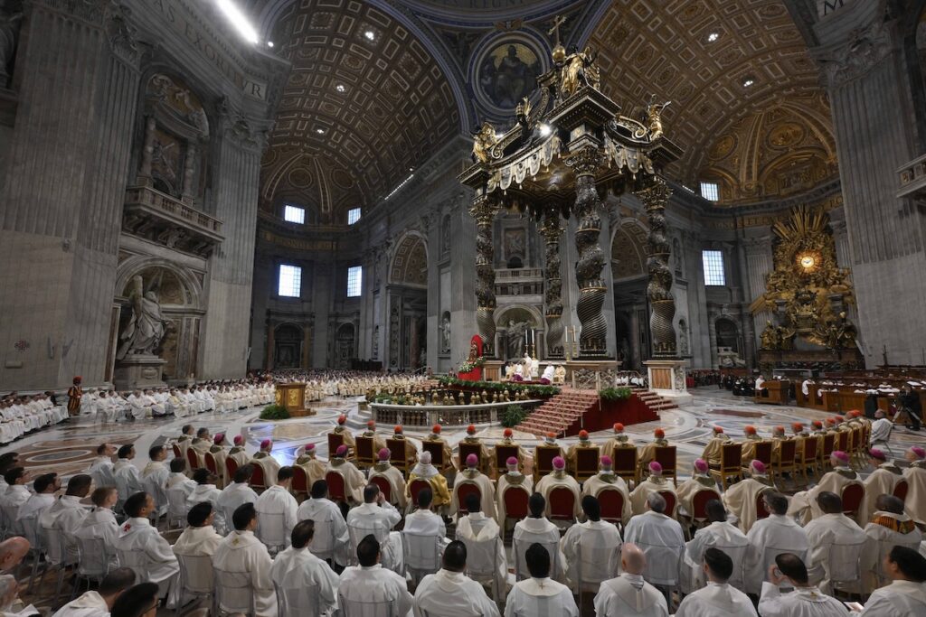 ‘In this dark hour of history,’ do not shy away from your mission, says pope at chrism Mass