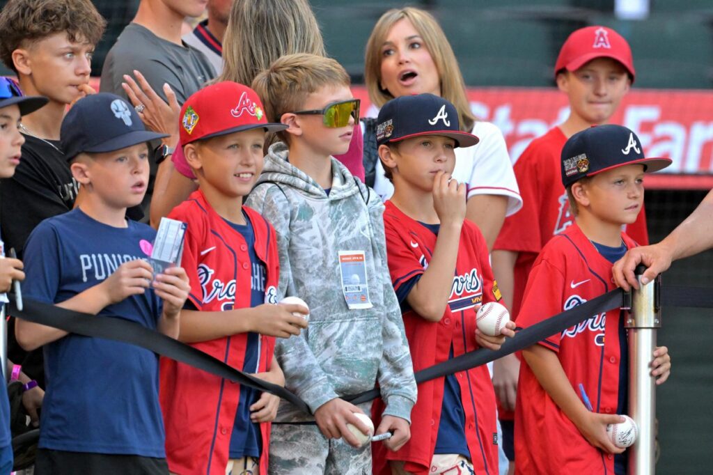 Like the promise of Easter, new baseball season offers chance to begin again