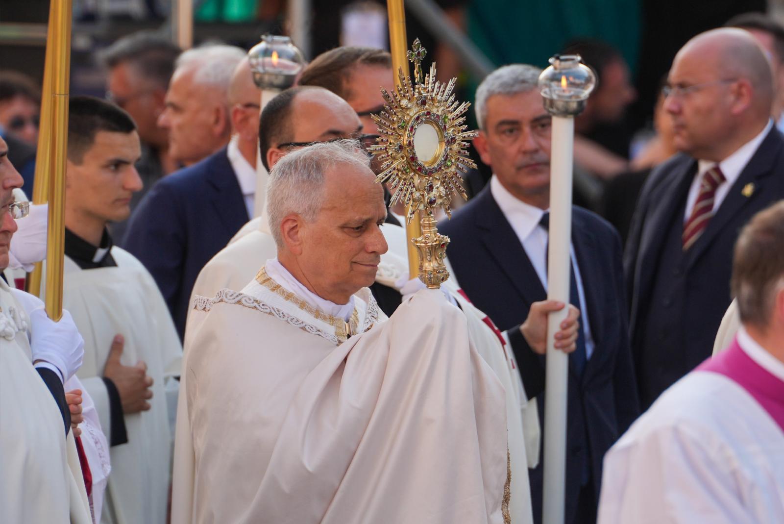 Pope to lead Corpus Christi procession in Madrid, Vatican says as it releases Spain schedule
