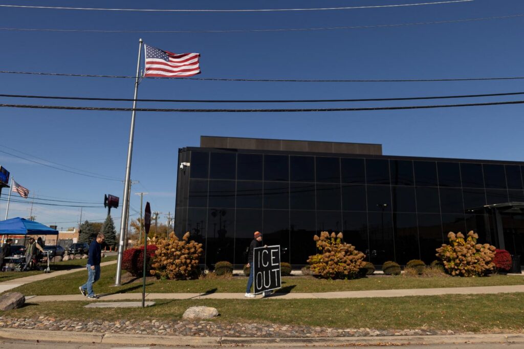 Daily pastoral visits resume at ICE facility near Chicago after judge’s order