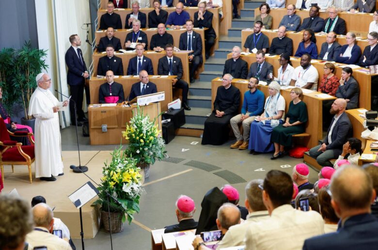 Pope Leo XIV addresses catechumens and newly baptised Catholics at the Institut Catholique de Paris, after almost 20,000 adults were baptised in France this year, in Paris, Sept. 26, 2026. (OSV News/Remo Casilli, Reuters)